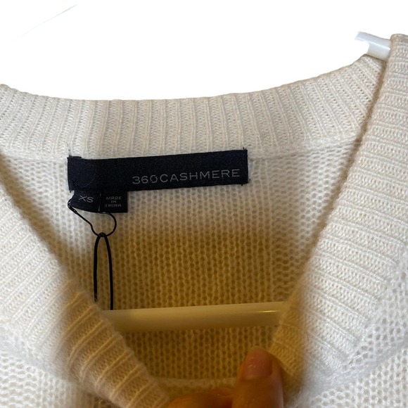 NWT 360 Cashmere White Cheryl Crewneck Cashmere Sweater sz XS - Picture 3 of 8